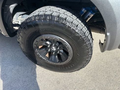 Used 2018 Ford F150 Raptor w/ Equipment Group 802A Luxury image 17