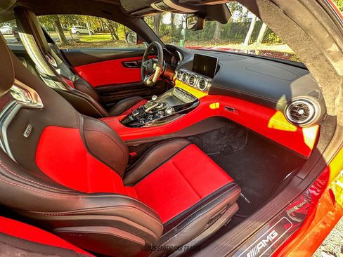 Used 2016 Mercedes-Benz AMG GT S image 23