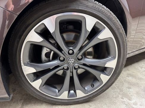 Used 2016 Buick Cascada Premium image 33