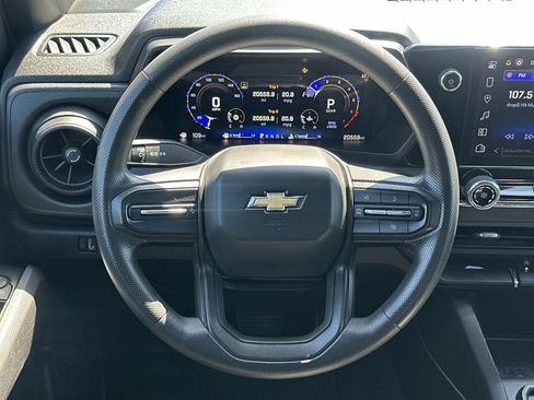 Used 2024 Chevrolet Colorado W/T RWD image 19