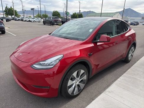 Used 2023 Tesla Model Y Long Range AWD/4WD image 25