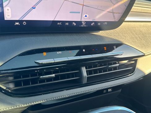 New 2026 Buick Enclave Sport Touring w/ Power Package image 20