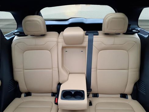 Used 2022 Lincoln Corsair Reserve w/ Equipment Group 201A image 20