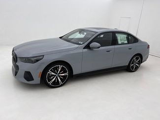 New 2027 BMW 530i xDrive w/ M Sport Package AWD/4WD video 2