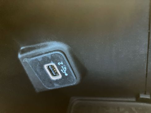 Used 2024 Jeep Wrangler Unlimited w/ Convenience Group image 37