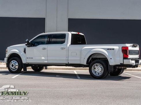 Used 2021 Ford F450 Platinum w/ Snow Plow Prep Package AWD/4WD image 5