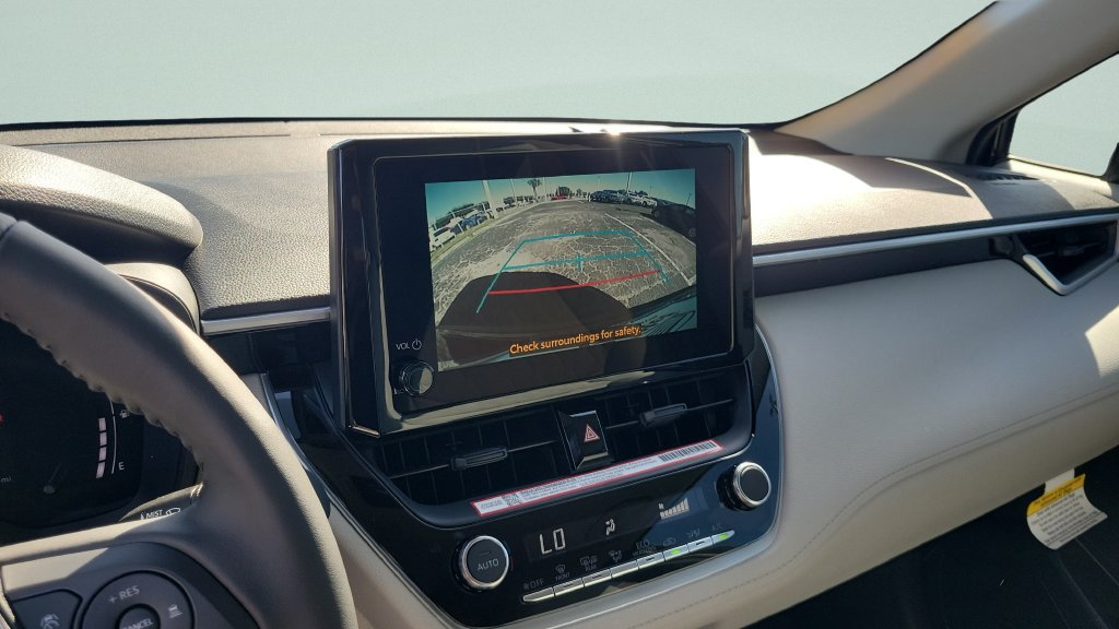 New 2026 Toyota Corolla Cross LE FWD image 15