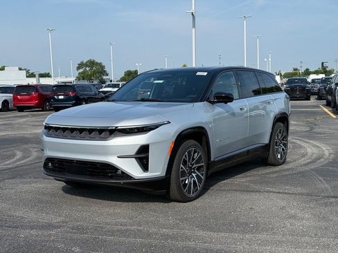 New 2025 Jeep Wagoneer S Limited image 2