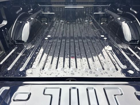 New 2025 Ford F150 Lariat w/ Equipment Group 501A Mid image 18