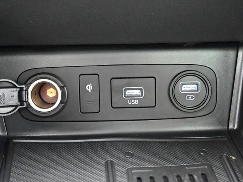 Used 2023 Hyundai Sonata Limited FWD image 18