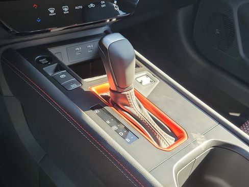 New 2026 Nissan Kicks SR image 20