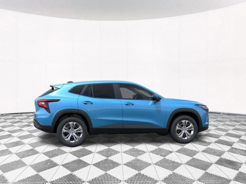 New 2026 Chevrolet Trax LS FWD image 12