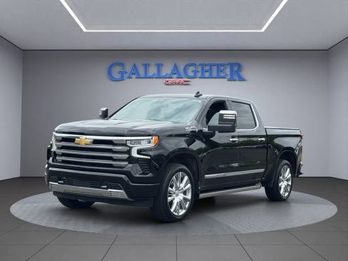 Certified 2025 Chevrolet Silverado 1500 High Country w/ High Country Premium Package AWD/4WD image 11