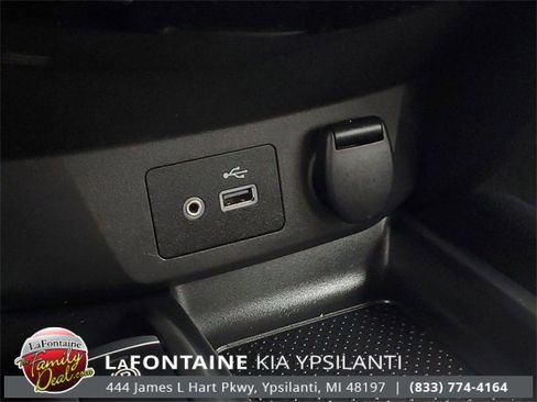 Used 2021 Nissan Rogue Sport SL w/ Premium Package image 26