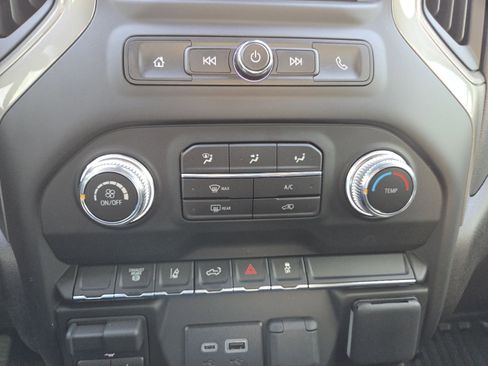 Used 2026 GMC Sierra 3500 Pro image 34