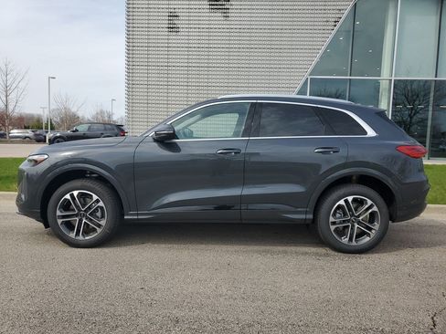 New 2026 Audi Q5 Premium image 28