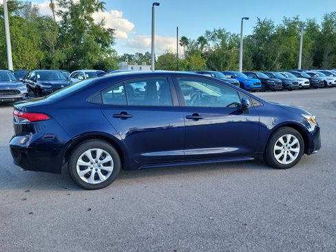 Used 2024 Toyota Corolla LE image 4