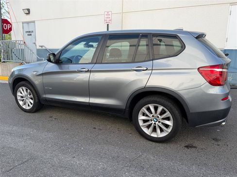 Used 2013 BMW X3 xDrive28i AWD/4WD image 8