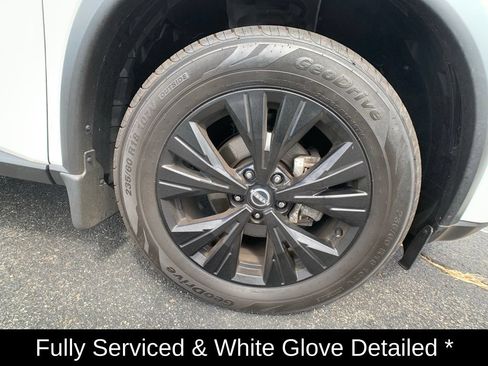 Used 2023 Nissan Rogue SV w/ SV Premium B Package AWD/4WD image 14