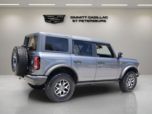 Used 2022 Ford Bronco Badlands AWD/4WD image 5