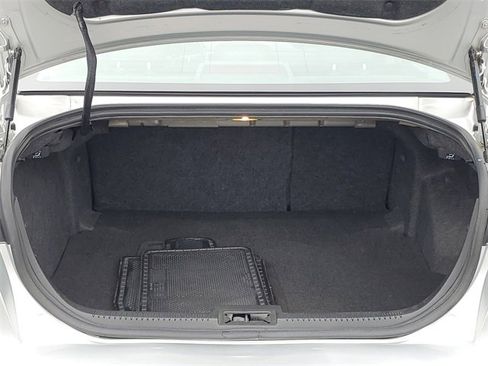 Used 2012 Lincoln MKZ image 11