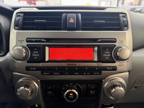 Used 2013 Toyota 4Runner SR5 w/ Convenience Pkg RWD image 21