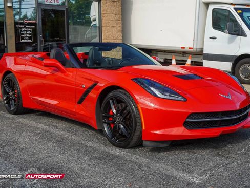 Used 2014 Chevrolet Corvette Stingray Convertible w/ 3LT Preferred Equipment Group image 9