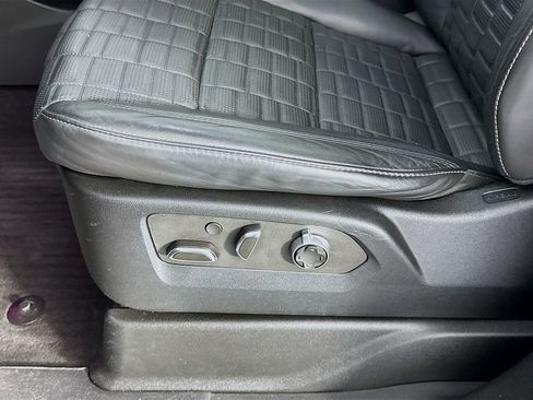 Used 2022 Cadillac Escalade Sport Platinum image 24