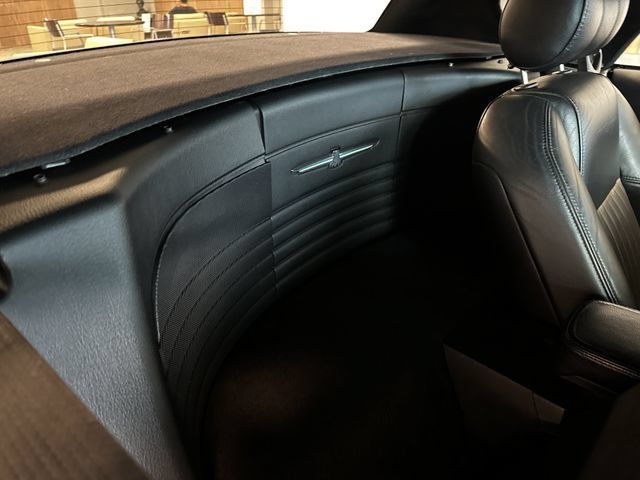 Used 2004 Ford Thunderbird RWD image 32