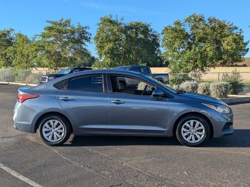 Used 2018 Hyundai Accent SE image 7