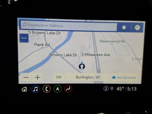 Used 2024 Chevrolet Traverse Premier image 33