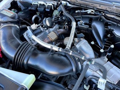 Used 2019 Ford F250 XLT image 32