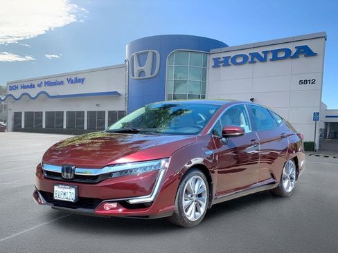 Used 2018 Honda Clarity Touring image 1