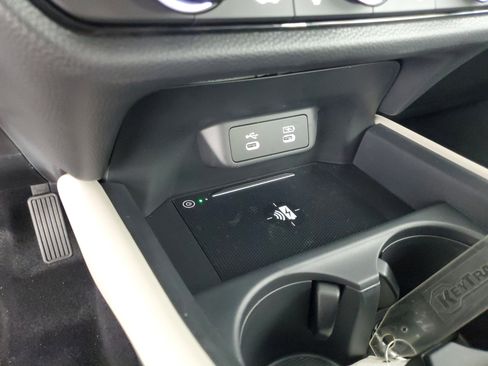 New 2026 Honda HR-V LX image 20