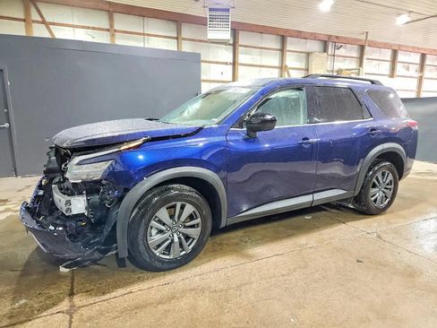 Used 2026 Nissan Pathfinder SV AWD/4WD image 2
