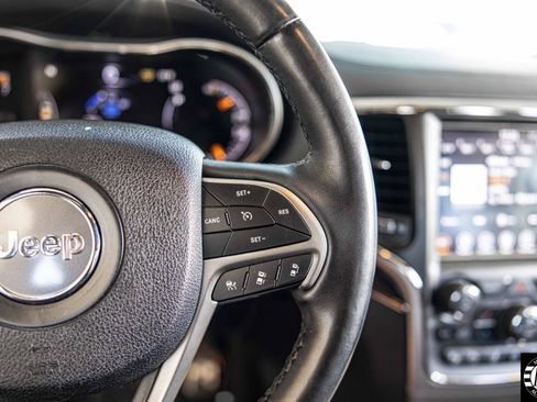 Used 2018 Jeep Grand Cherokee High Altitude AWD/4WD image 16