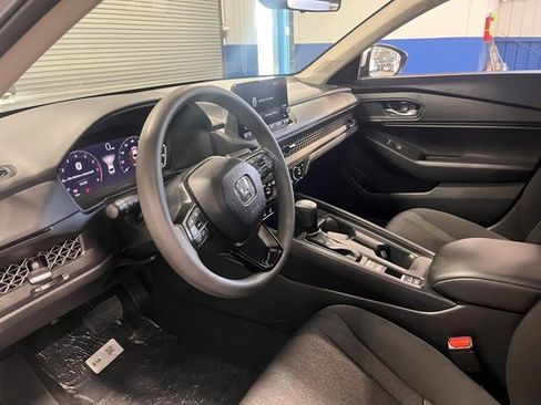 Used 2024 Honda Accord EX image 23