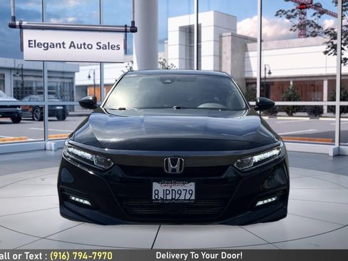 Used 2019 Honda Accord Sport image 2