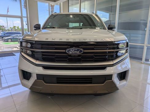 New 2026 Ford Expedition King Ranch AWD/4WD image 8