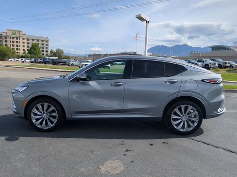 Used 2024 Buick Envista Avenir FWD image 3