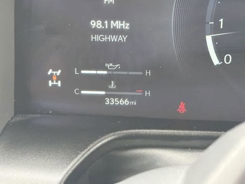 Used 2024 Lexus GX 550 w/ Cold Area Package AWD/4WD image 35
