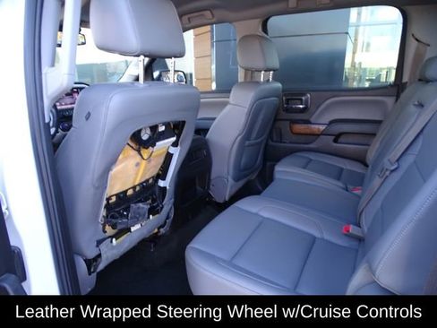 Used 2014 GMC Sierra 1500 SLT w/ SLT Crew Cab Value Package image 22