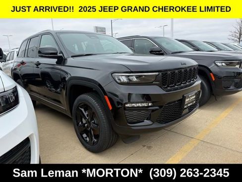 New 2025 Jeep Grand Cherokee Limited w/ Black Appearance Package image 1