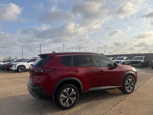 Certified 2023 Nissan Rogue SV w/ SV Premium B Package FWD image 20