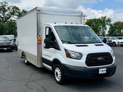 Used 2019 Ford Transit 350 156 DRW RWD image 4