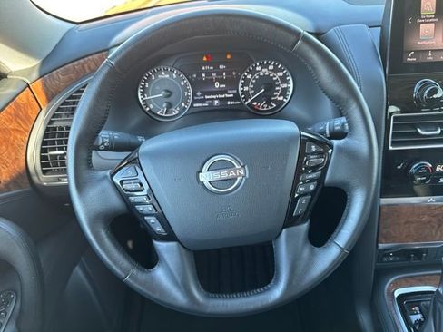 Used 2024 Nissan Armada SL w/ Captain's Chairs Package image 14