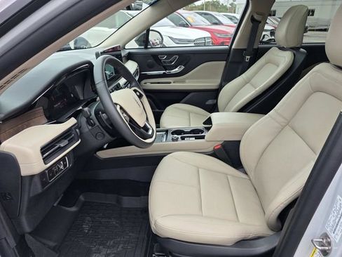 New 2026 Lincoln Corsair Reserve w/ Jet Appearance Package image 8