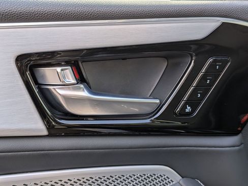 Used 2023 Acura MDX FWD w/ Technology Package image 13