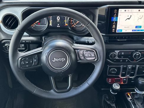 New 2025 Jeep Gladiator Willys image 14