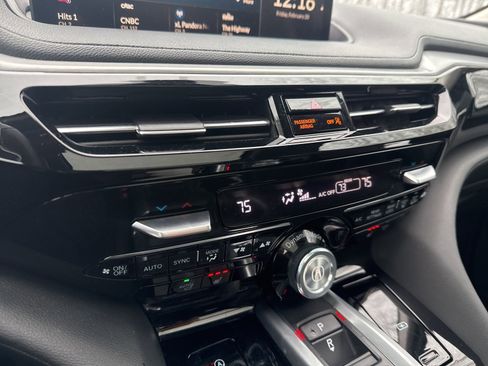 Used 2023 Acura MDX SH-AWD image 22